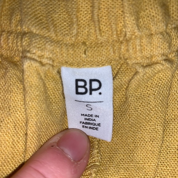 BP. Split Front Wide Leg Crop Pants Yellow Size S - Picture 10 of 16